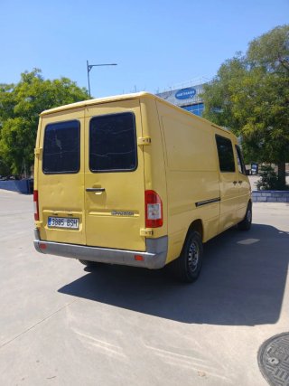 Mercedes-Benz Sprinter 2003