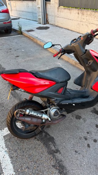 Yamaha Aerox 49cc ITV Nov 2026 + Yasuni R