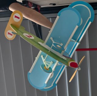 Lámpara infantil avión decorativa