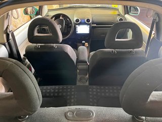 Volkswagen Beetle 2001