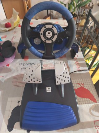 Volante Fanatec PlayStation Rally