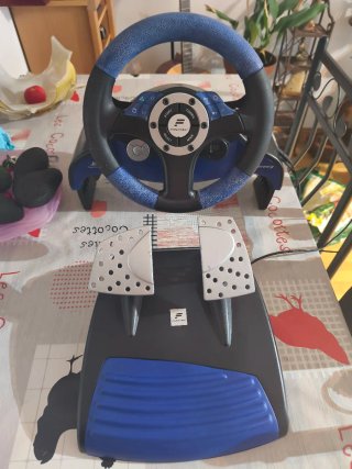Volante Fanatec PlayStation Rally