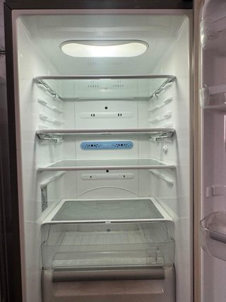 FRIGORÍFICO COMBI NO FROST LG EN ACERO INOXIDABLE