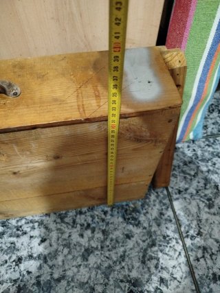 Cajón de mesa tocinera antigua de madera