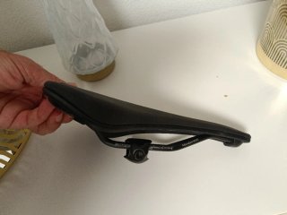 Sillín Selle Italia Manganeso Negro