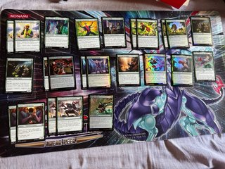 Lote Cartas MTG Spiderman + Caja Bundle + Dado
