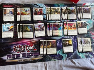 Lote Cartas MTG Spiderman + Caja Bundle + Dado