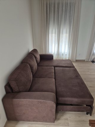 Sofá cama chaise longue 3 plazas en Dosbarrios