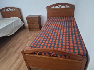 Cama individual de madera 180x90