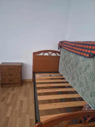 Cama individual de madera 180x90