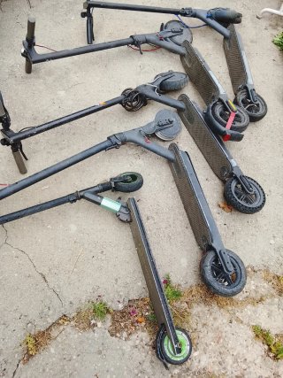 5 Monopattini Elettrici