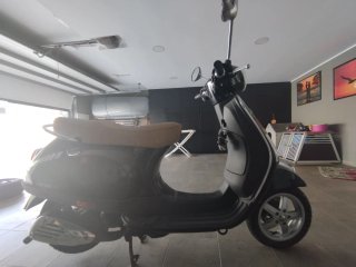 Piaggio Vespa LX50 2T Negra