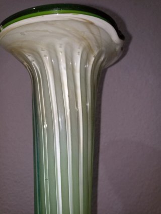 Jarrón Murano soplado Verde y Transparente.
