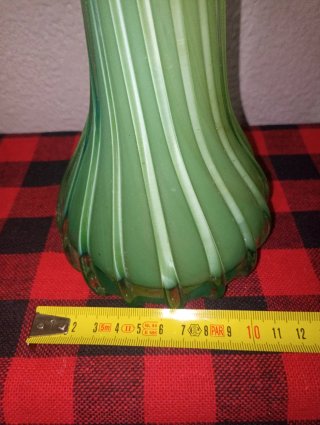 Jarrón Murano soplado Verde y Transparente.