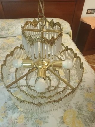 Lámpara colgante de cristal y metal