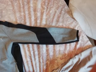 Chaqueta Puma gris y negra con capucha para niño