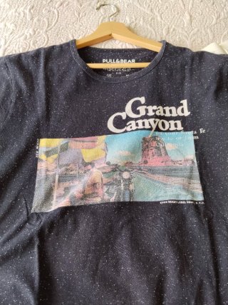 Camiseta Pull&Bear Grand Canyon Talla M