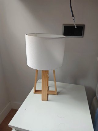 2 Lámparas de mesa madera y tela
