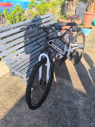 Bicicleta Moma 26 Equinox