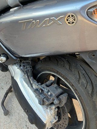 YAMAHA TMAX 500 – MUY CUIDADA –
