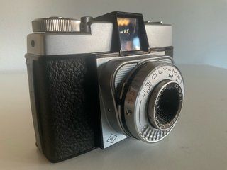 1173. AGFA ISOLY-MAT. Rara. Con fotómetro.
