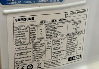 FRIGORÍFICO COMBI NO FROST SAMSUNG EN INOX