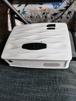 Proyector THZY Blanco Compacto