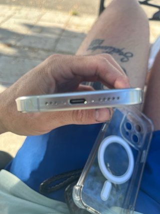 iPhone 15 Pro 256GB settembre 2023
