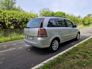 Opel Zafira 2008
