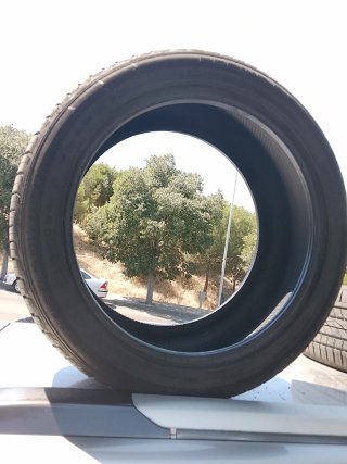 Neumáticos 295/40/21