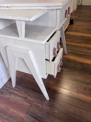 Mueble máquina coser madera y cuero