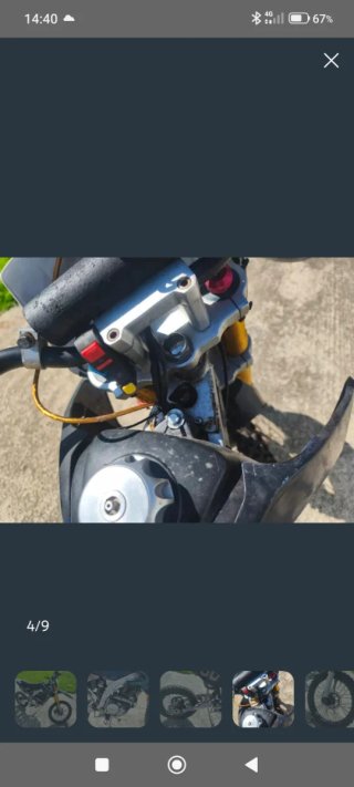 Pit bike Enduro/Motocross Negra y Dorada