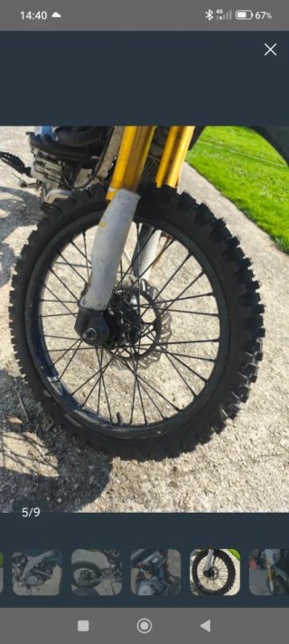 Pit bike Enduro/Motocross Negra y Dorada