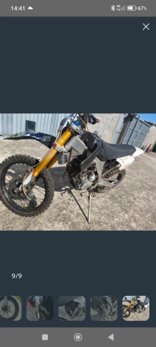 Pit bike Enduro/Motocross Negra y Dorada
