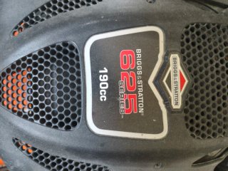 Cortacésped Oleo-Mac 190cc