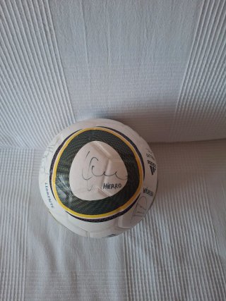 Balón de Fútbol Adidas Firmado