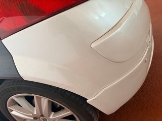 Paragolpes trasero blanco renault megane 2