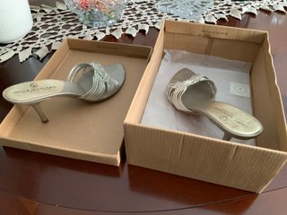 Zapato tacón plateado Jaime Mascaró