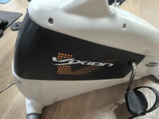 Bicicleta Estática BH para reparar piezas
