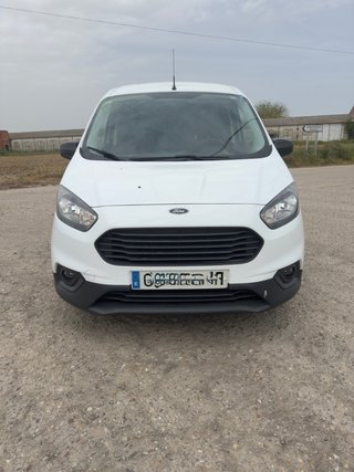 Ford Transit Courier 2022