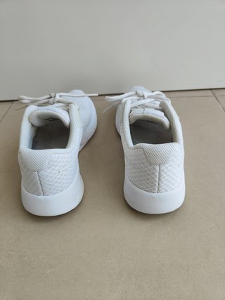 Zapatillas Nike Tanjun Talla 38