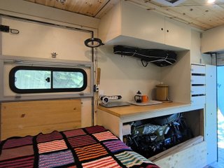 Nissan Cabstar camper homologado vivienda