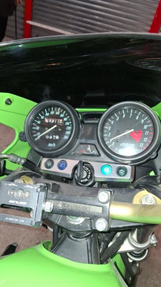 Kawasaki ZRX 1200R