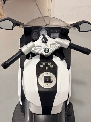 Moto Eléctrica Infantil BMW K1300S Blanca