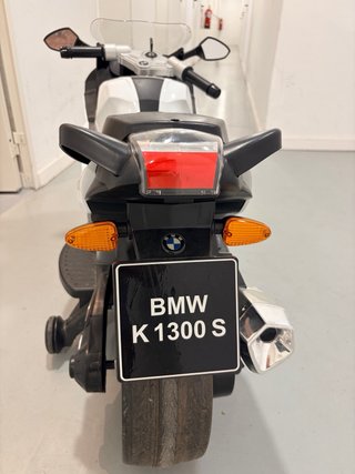Moto Eléctrica Infantil BMW K1300S Blanca