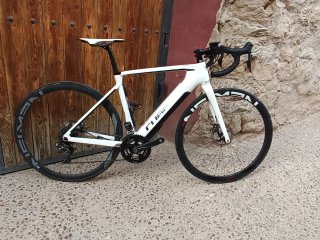 Bicicleta eléctrica Cube Agree