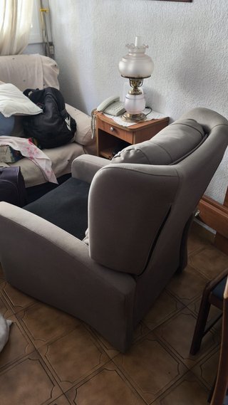 Sillón reclinable eléctrico beige