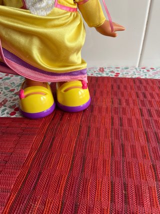 Muñeca Dora Exploradora Princesa