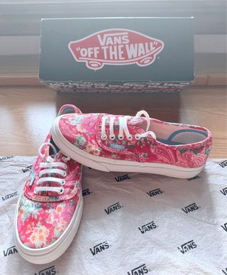 Vans Zapatillas Estampado Floral Rosa y Rojo