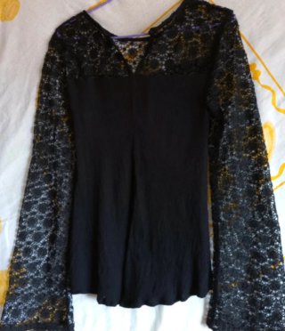 Blusa Negra Encaje Talla 42